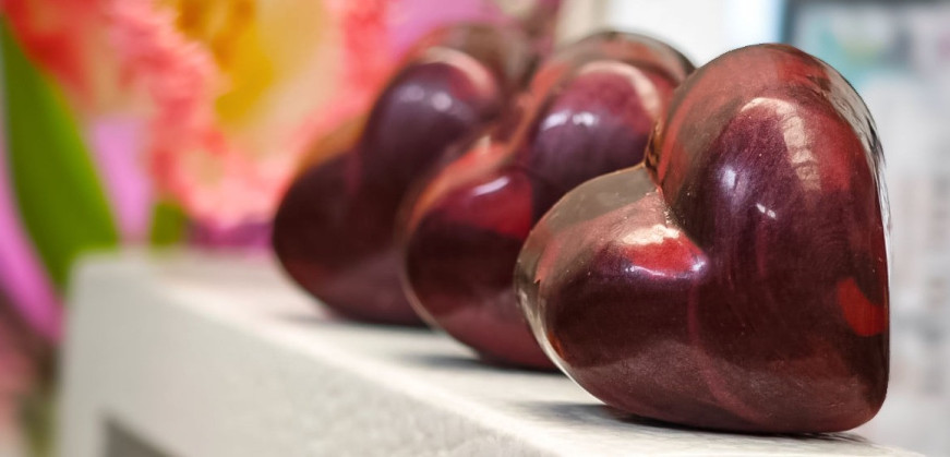 Sladké umenie od Frostie chocolate: Ručne robené pralinky, ktoré pohladia dušu
